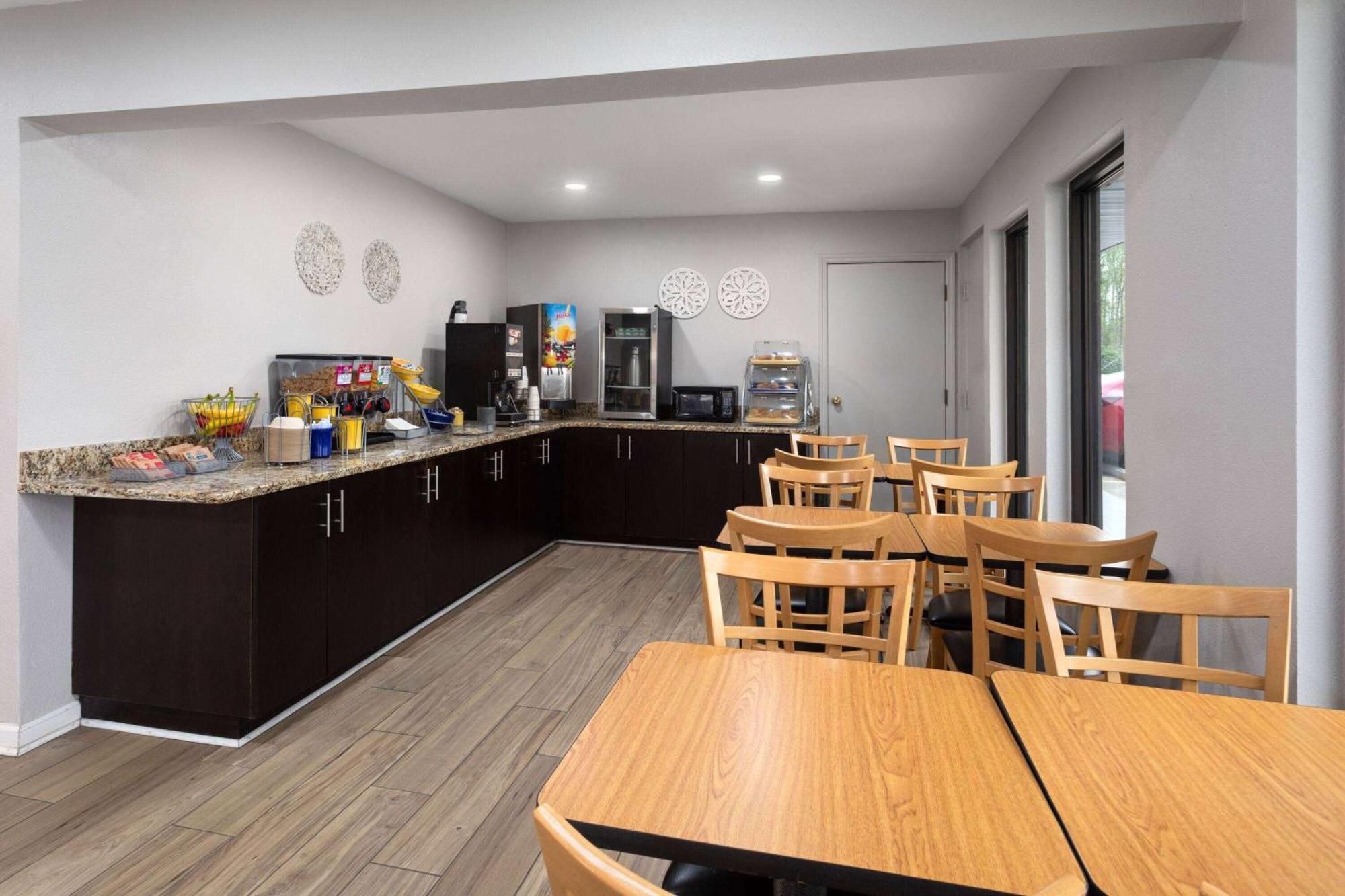 Days Inn By Wyndham Douglasville-Atlanta-Fairburn Road Exteriör bild